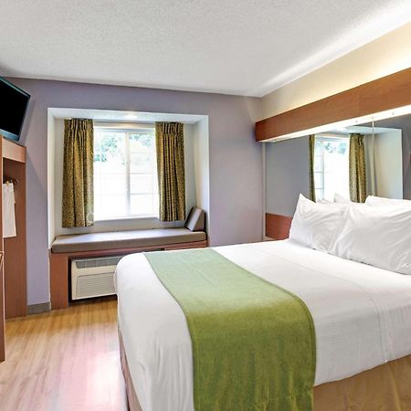 Microtel Inn & Suites By Wyndham Cherokee Exterior photo